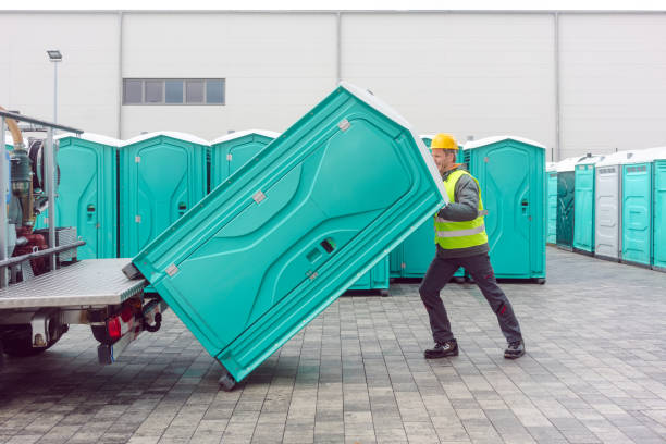 Portable Toilet Options We Offer in Port Edwards, WI